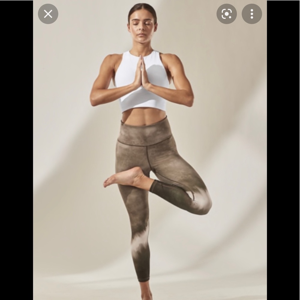 Athleta 7/8 Elation leggings